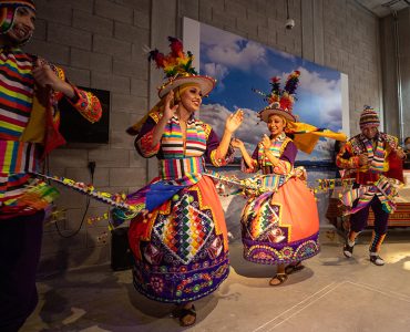 DUBAI, 17 November 2021. Bolivian Performers at the Bolivia Pavilion, Expo 2020 Dubai. (Photo by Mahmoud Khaled/Expo 2020 Dubai)